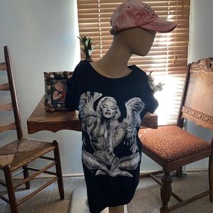 Marilyn Monroe t shirt